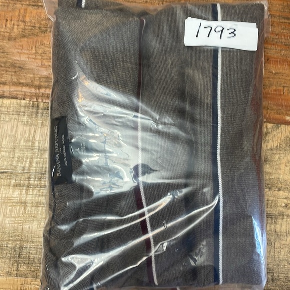 Banana Republic Merino Wool Sweater Mens L brown maroon Stripe Thin Crew Neck - Picture 9 of 9